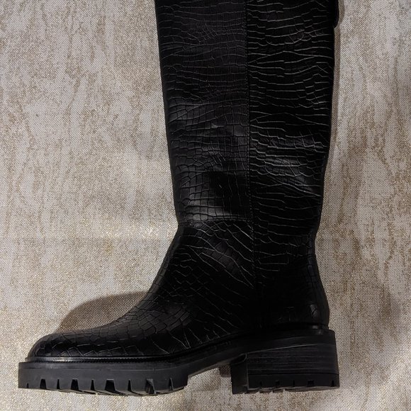 Paige - Bella Croc-Embossed Leather Riding Boots - Black -  NEW - Size 8… - Picture 3 of 10